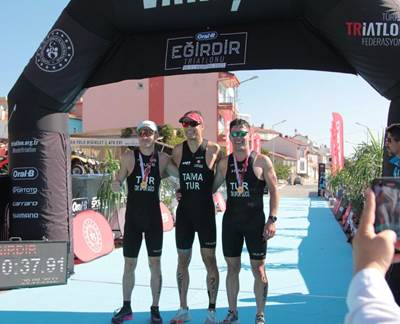 TSK Spor Gücü Takımı, 2022 Eğirdir Triatlon Türkiye Kupası’nda Önemli Başarılar Elde Etti